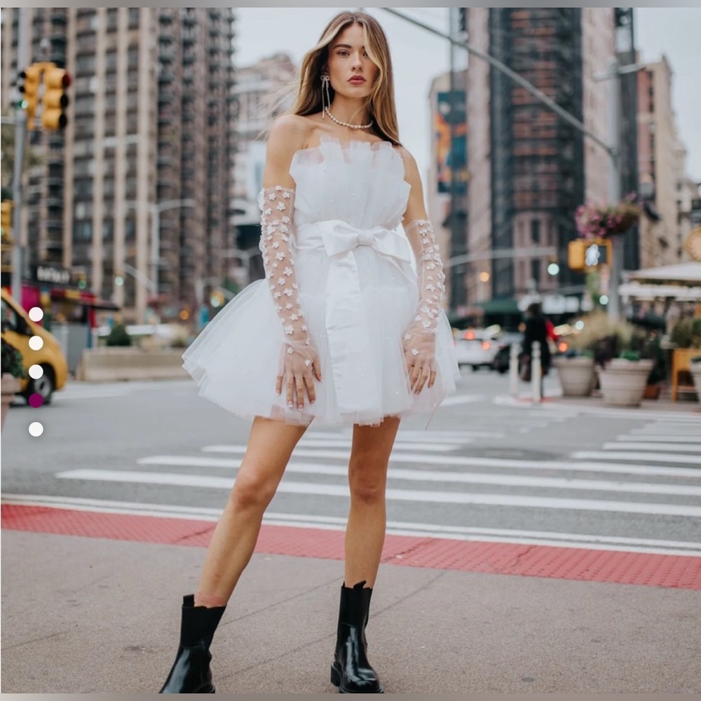 Untamed Petals by Amanda Judge - Arlington Pearl Mini Dress - XS